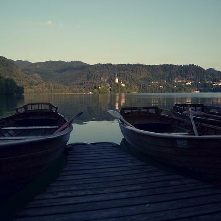 Pletna Lake View Apartment Bled Ngoại thất bức ảnh